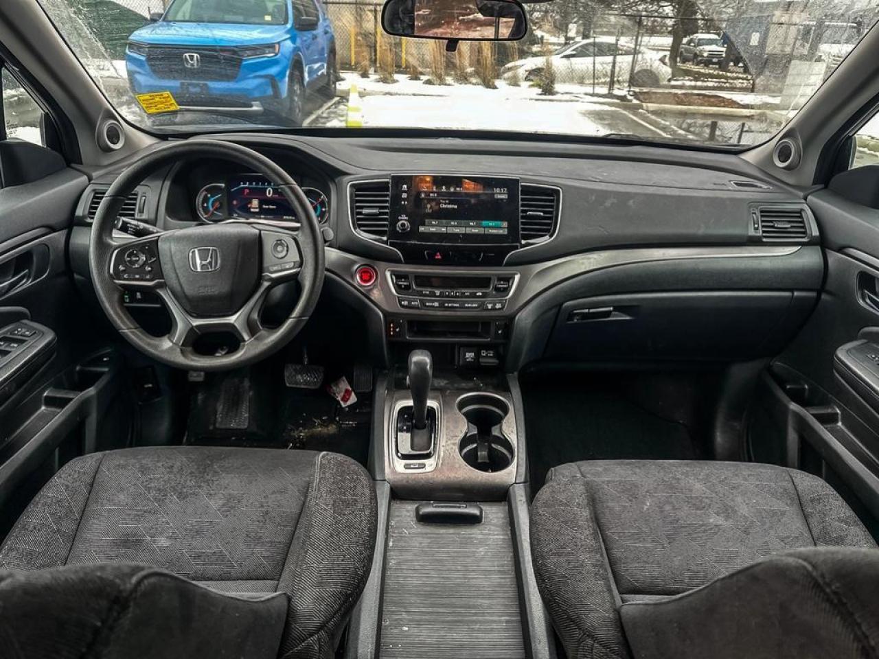 2020 Honda Pilot LX Photo