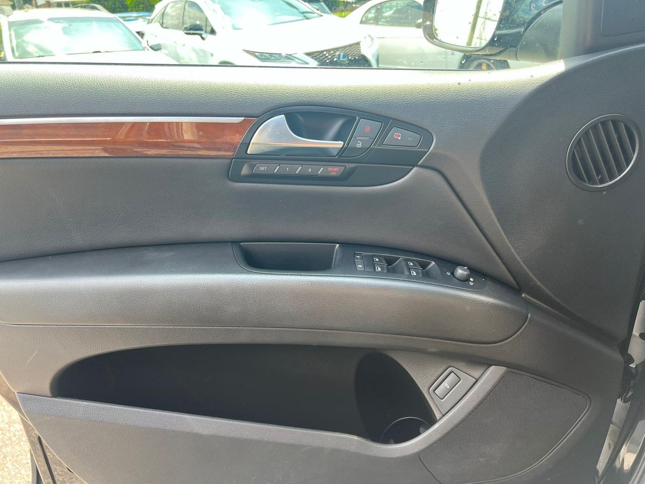 2009 Audi Q7 QUATTRO 4DR 3.6L Photo