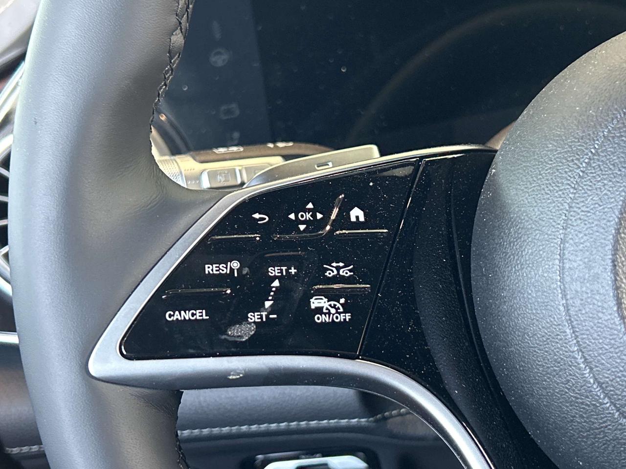 2025 Mercedes-Benz EQS 450 4MATIC Photo