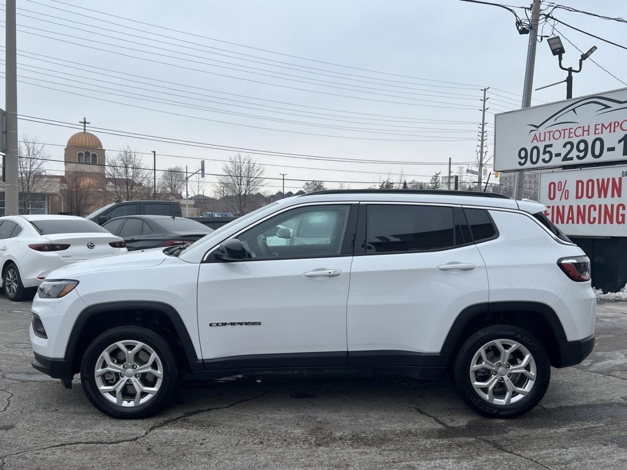 2024 Jeep Compass North 4X4 Pearl White   Htd Seats   Remote Start Photo