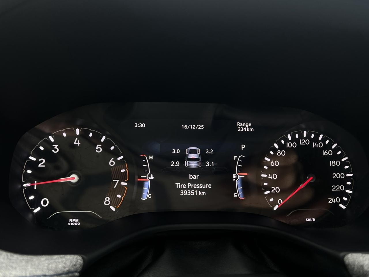 2024 Jeep Compass North 4X4 Pearl White   Htd Seats   Remote Start Photo