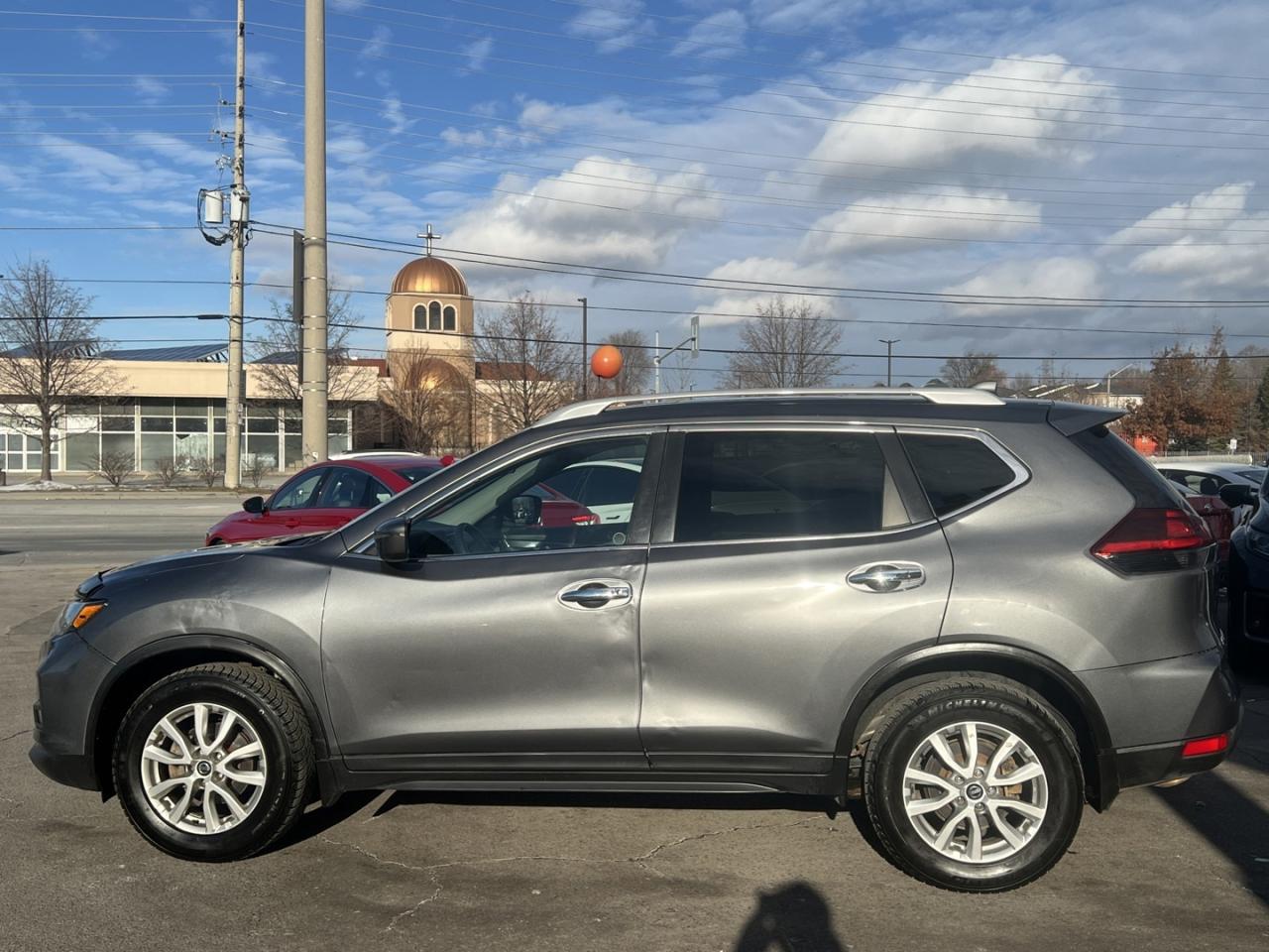 2020 Nissan Rogue SV AWD   Sunroof   Push Start   Blind Spot Photo