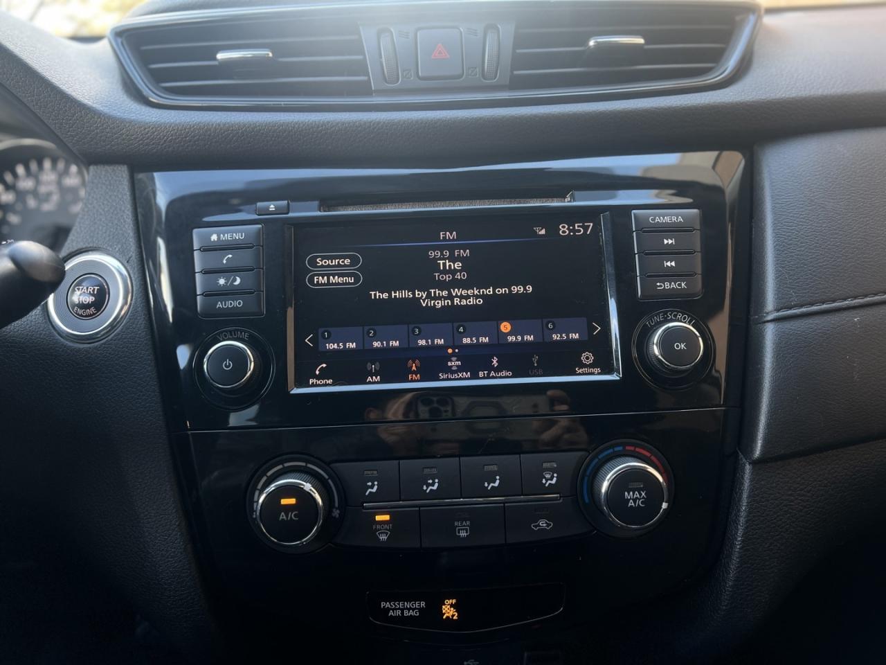 2020 Nissan Rogue SV AWD   Sunroof   Push Start   Blind Spot Photo