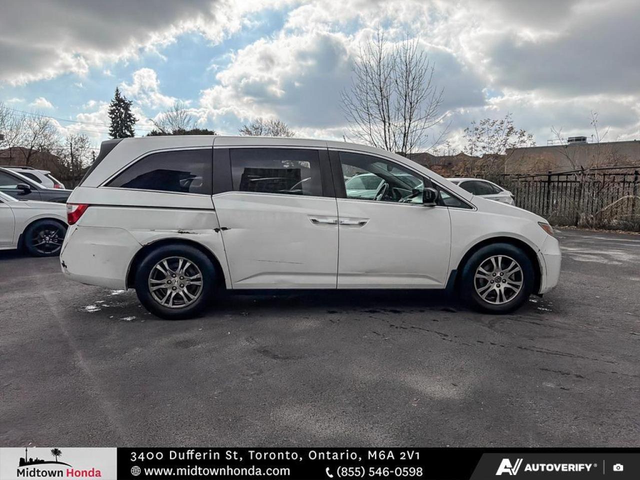 2013 Honda Odyssey *AS - IS / Clean Carfax / Leather Interior* Photo