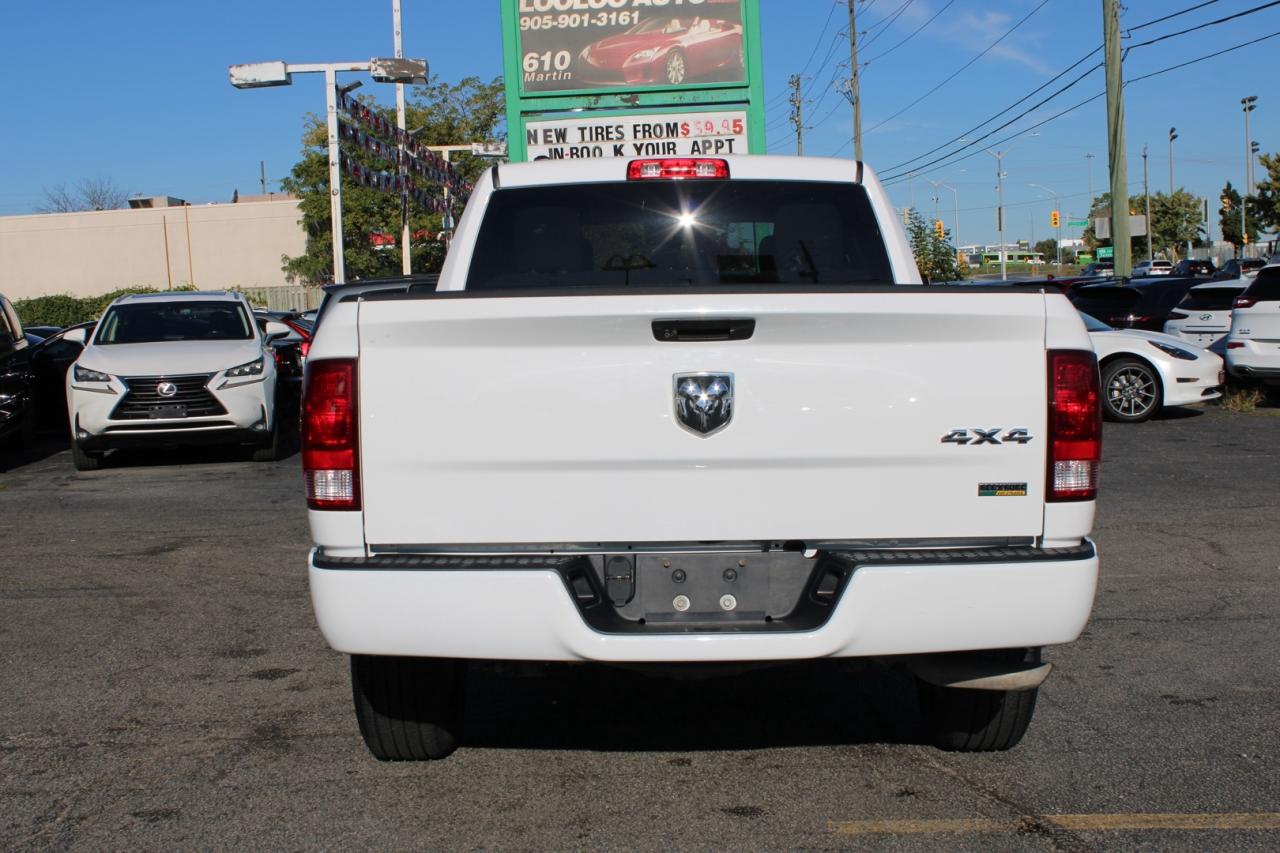 2019 RAM 1500 Tradesman Quad Cab 4WD RAM BOX SAFETY CERTIFIED Photo