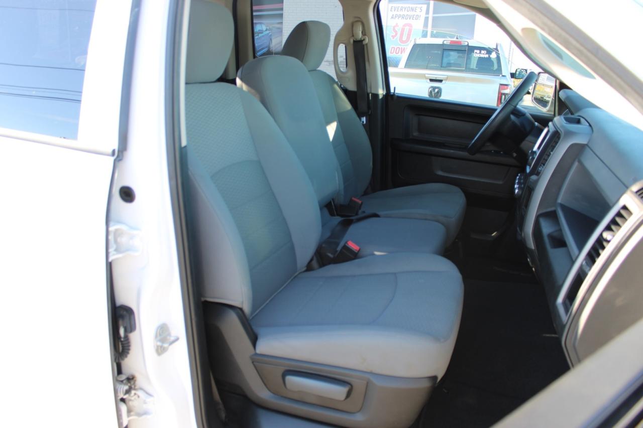 2019 RAM 1500 Tradesman Quad Cab 4WD RAM BOX SAFETY CERTIFIED Photo