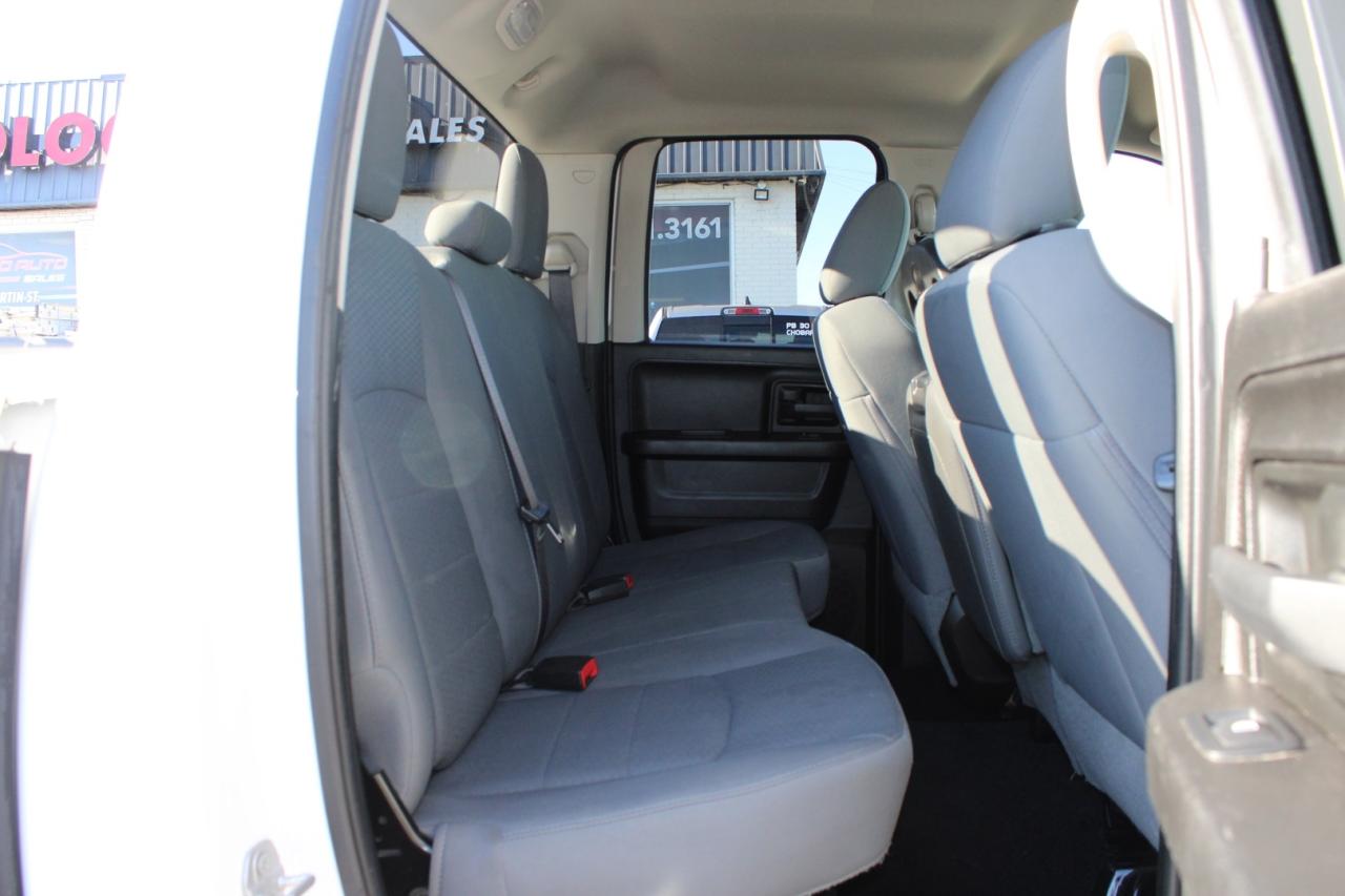 2019 RAM 1500 Tradesman Quad Cab 4WD RAM BOX SAFETY CERTIFIED Photo