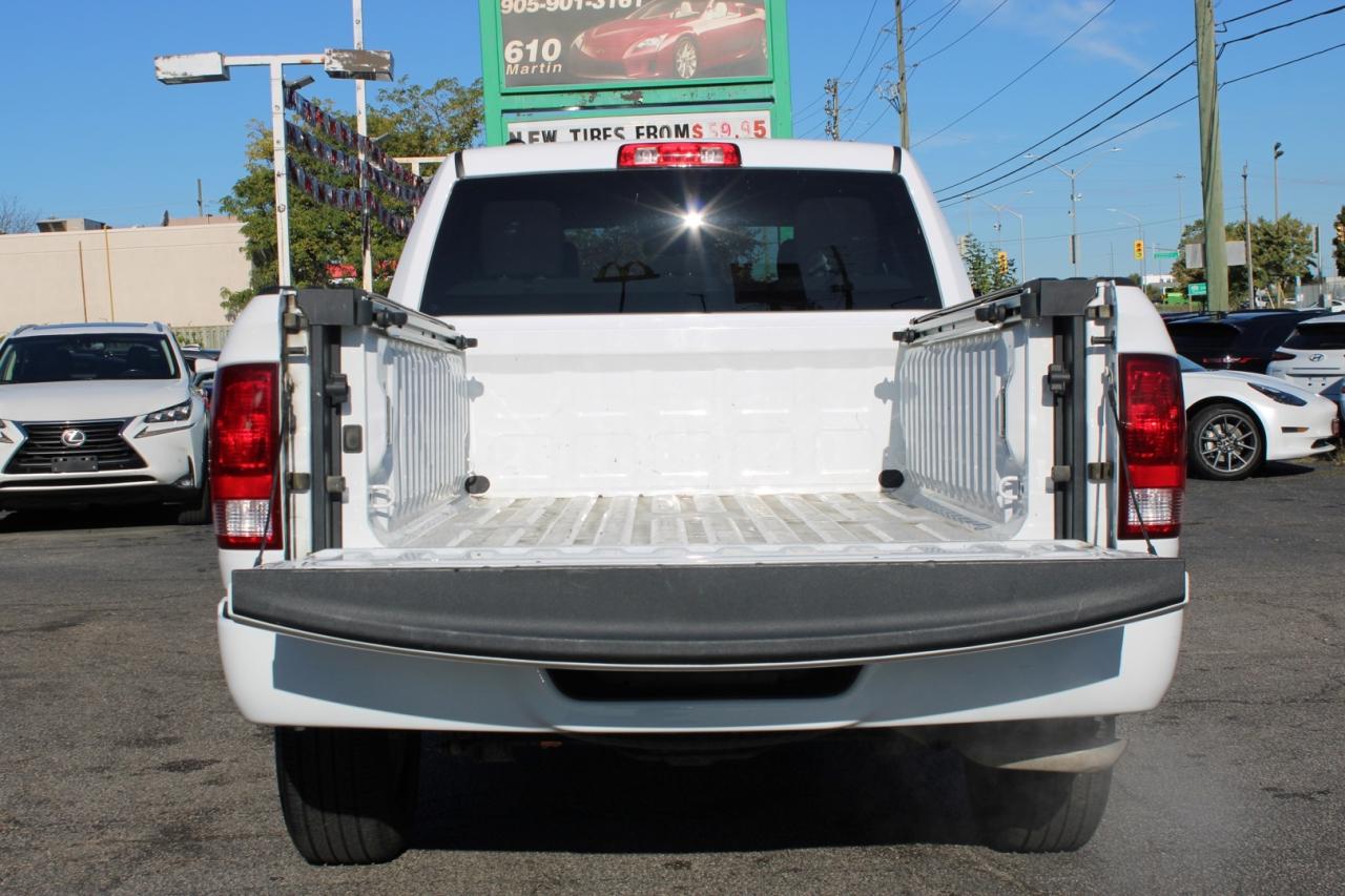 2019 RAM 1500 Tradesman Quad Cab 4WD RAM BOX SAFETY CERTIFIED Photo