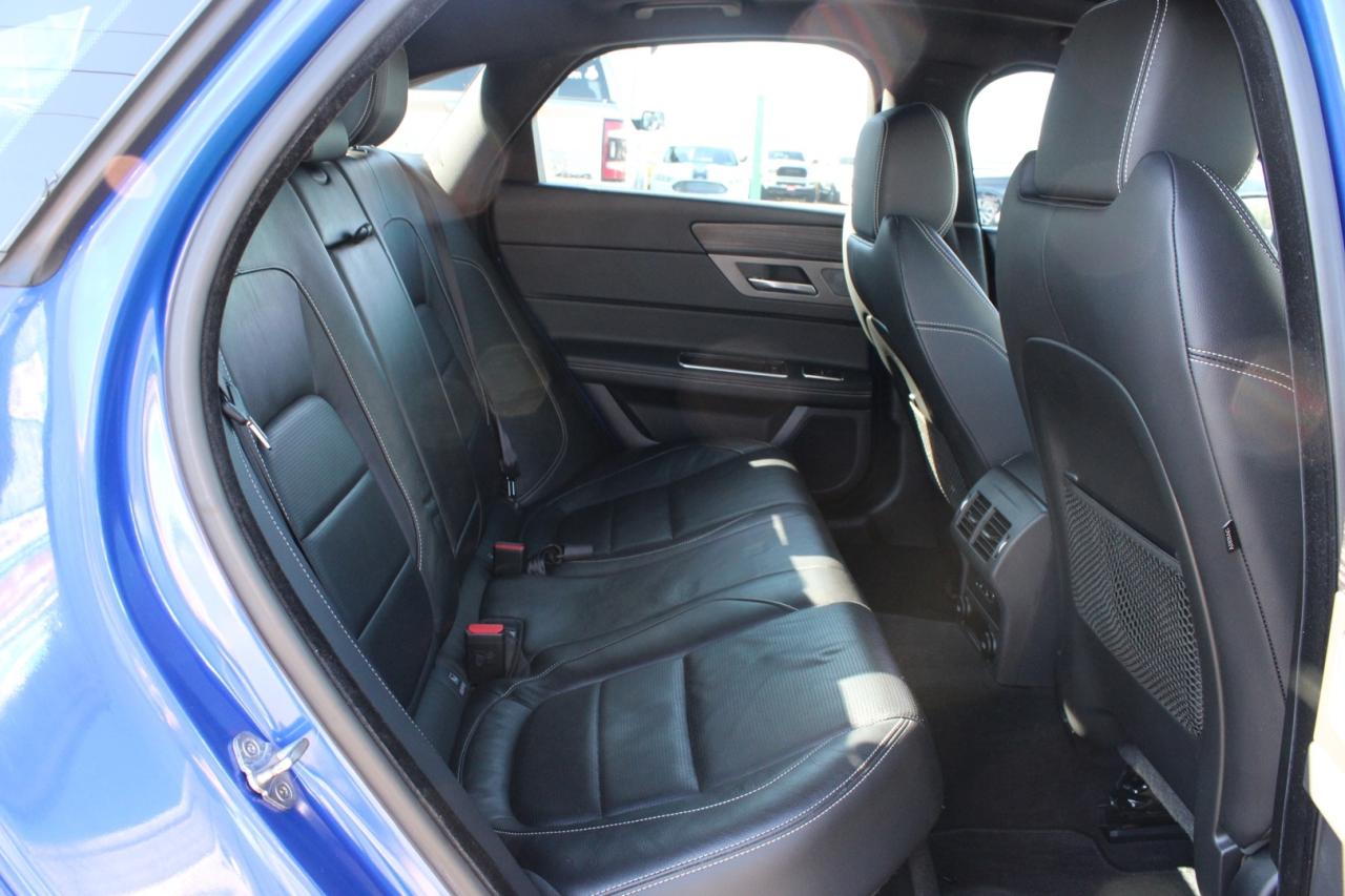 2017 Jaguar XF S AWD Photo