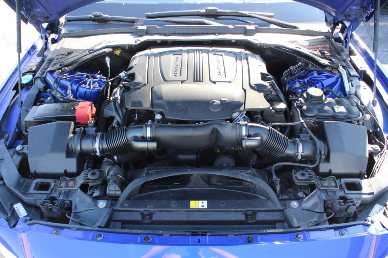 2017 Jaguar XF S AWD Photo