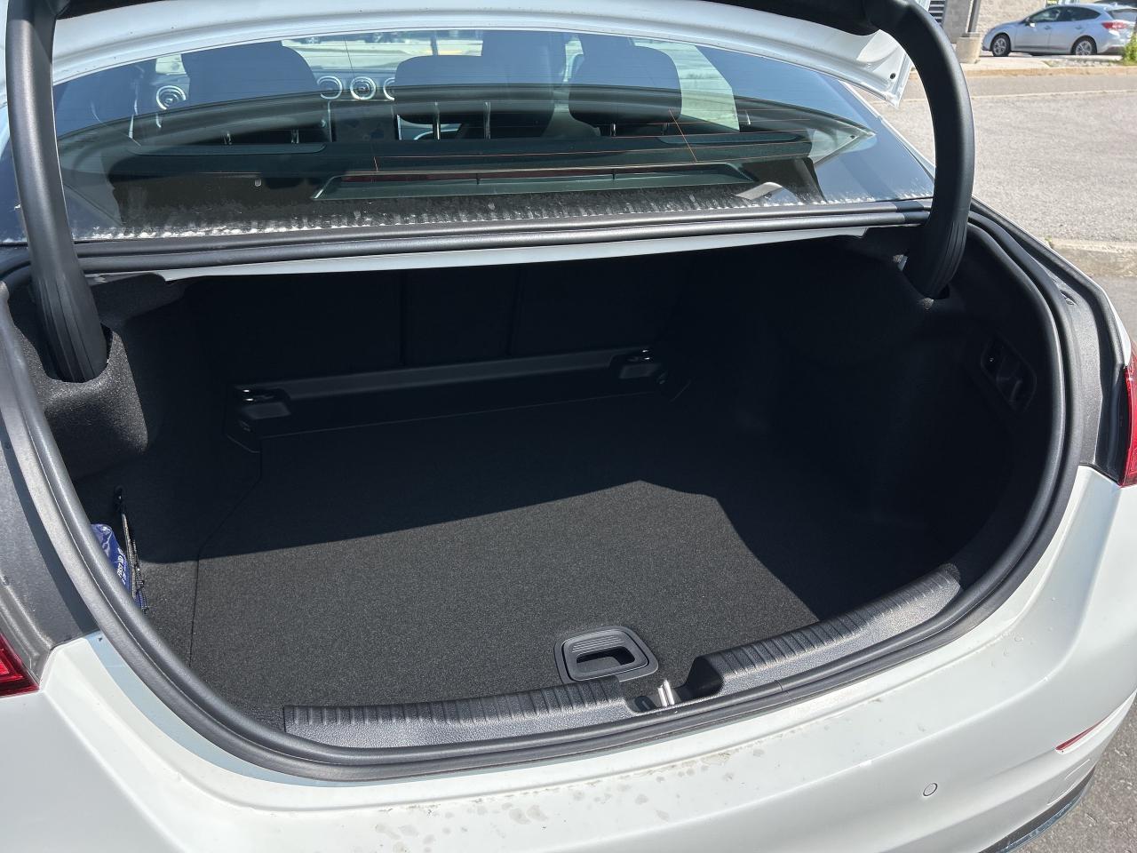 2025 Mercedes-Benz C-Class C 300 4MATIC Photo