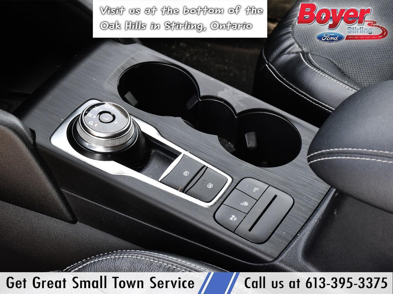 2020 Ford Escape Titanium Hybrid LOCAL TRADE,CLEAN CARFAX! Photo