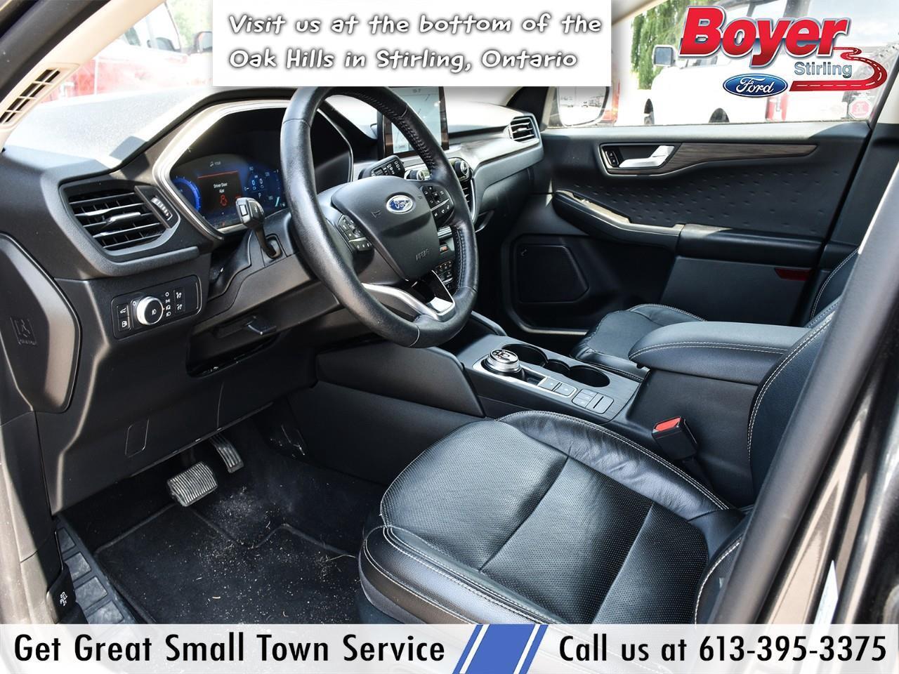 2020 Ford Escape Titanium Hybrid LOCAL TRADE,CLEAN CARFAX! Photo