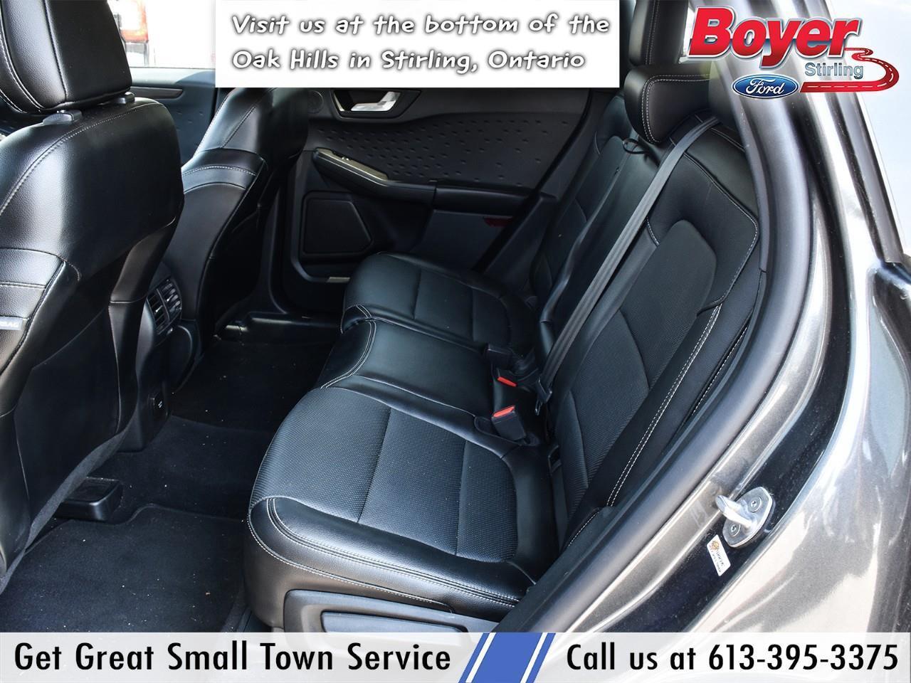 2020 Ford Escape Titanium Hybrid LOCAL TRADE,CLEAN CARFAX! Photo