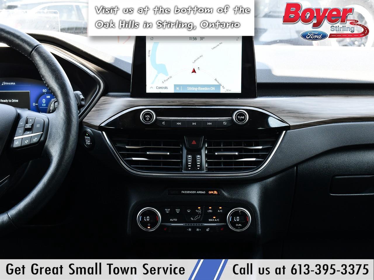 2020 Ford Escape Titanium Hybrid LOCAL TRADE,CLEAN CARFAX! Photo