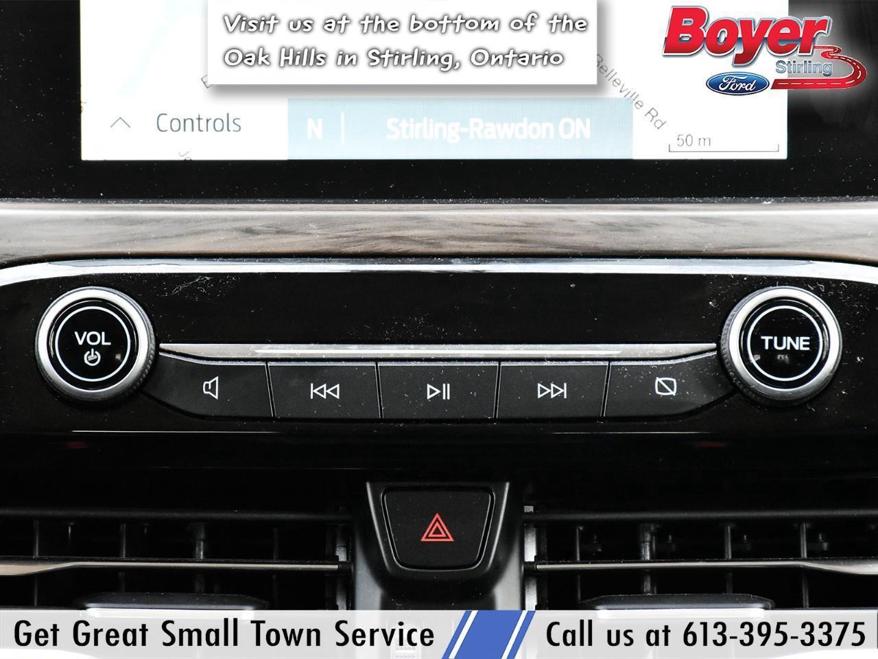 2020 Ford Escape Titanium Hybrid LOCAL TRADE,CLEAN CARFAX! Photo