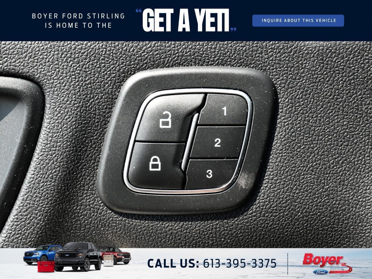 2020 Ford Escape Titanium Hybrid LOCAL TRADE,CLEAN CARFAX! Photo