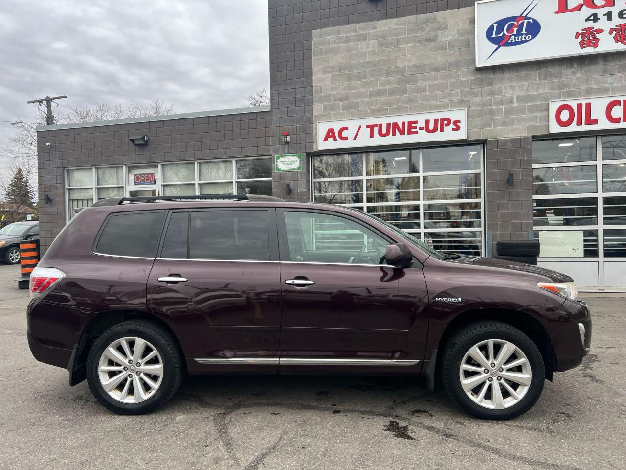 2011 Toyota Highlander Hybrid 4WD 4dr Photo