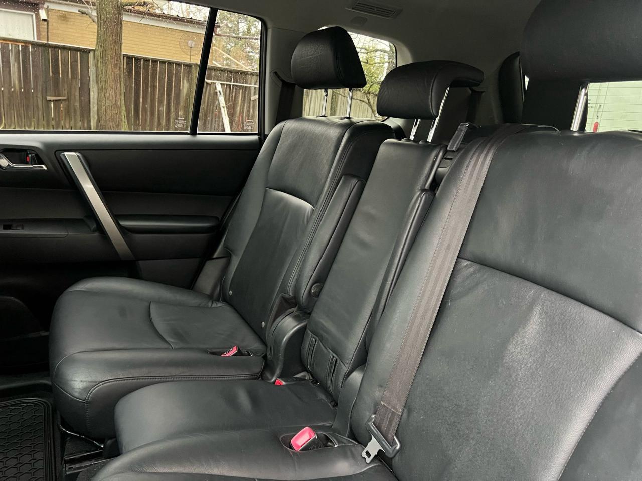 2011 Toyota Highlander Hybrid 4WD 4dr Photo