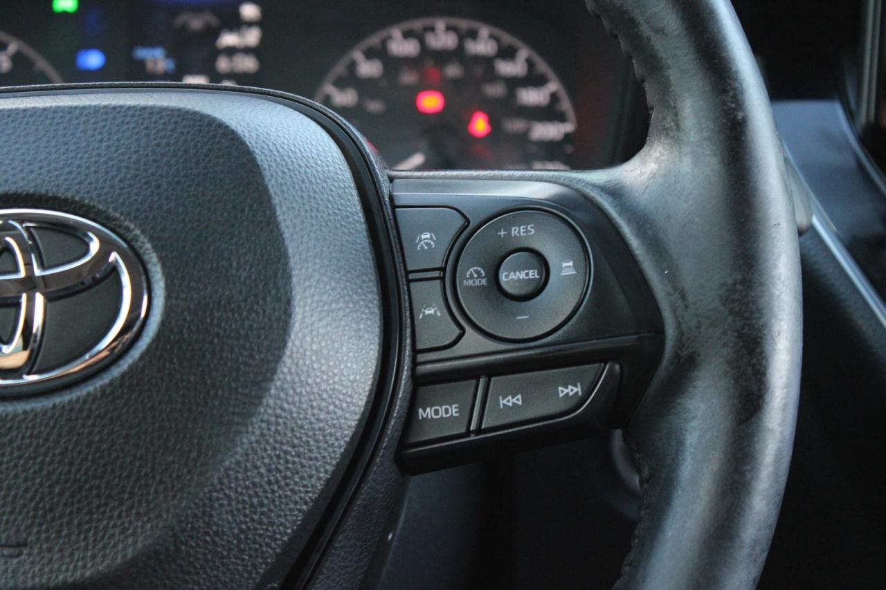 2023 Toyota Corolla LE Accident Free Clean CarFax Photo