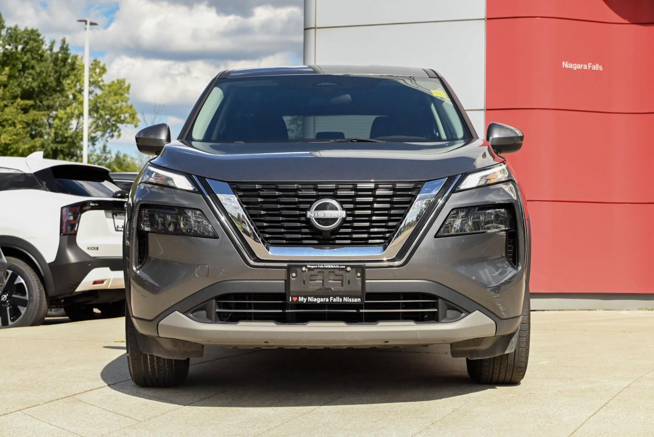 2023 Nissan Rogue S / HEATED SEATS / BLUETOOTH / AWD Photo