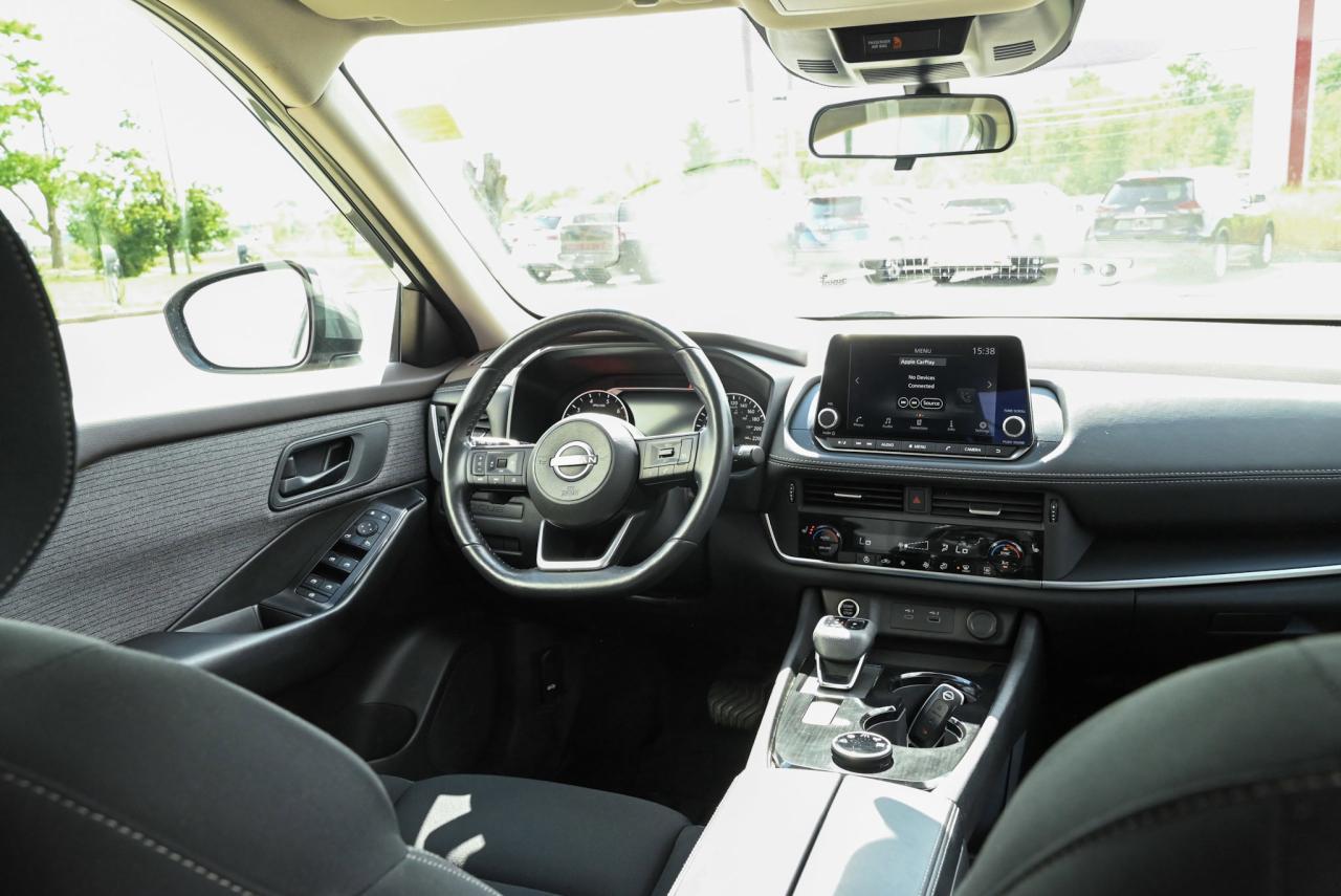 2023 Nissan Rogue S / HEATED SEATS / BLUETOOTH / AWD Photo