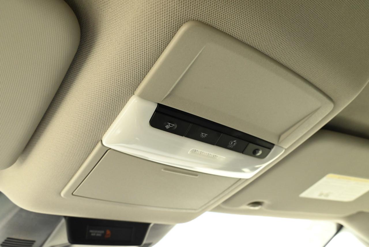 2023 Nissan Rogue S / HEATED SEATS / BLUETOOTH / AWD Photo