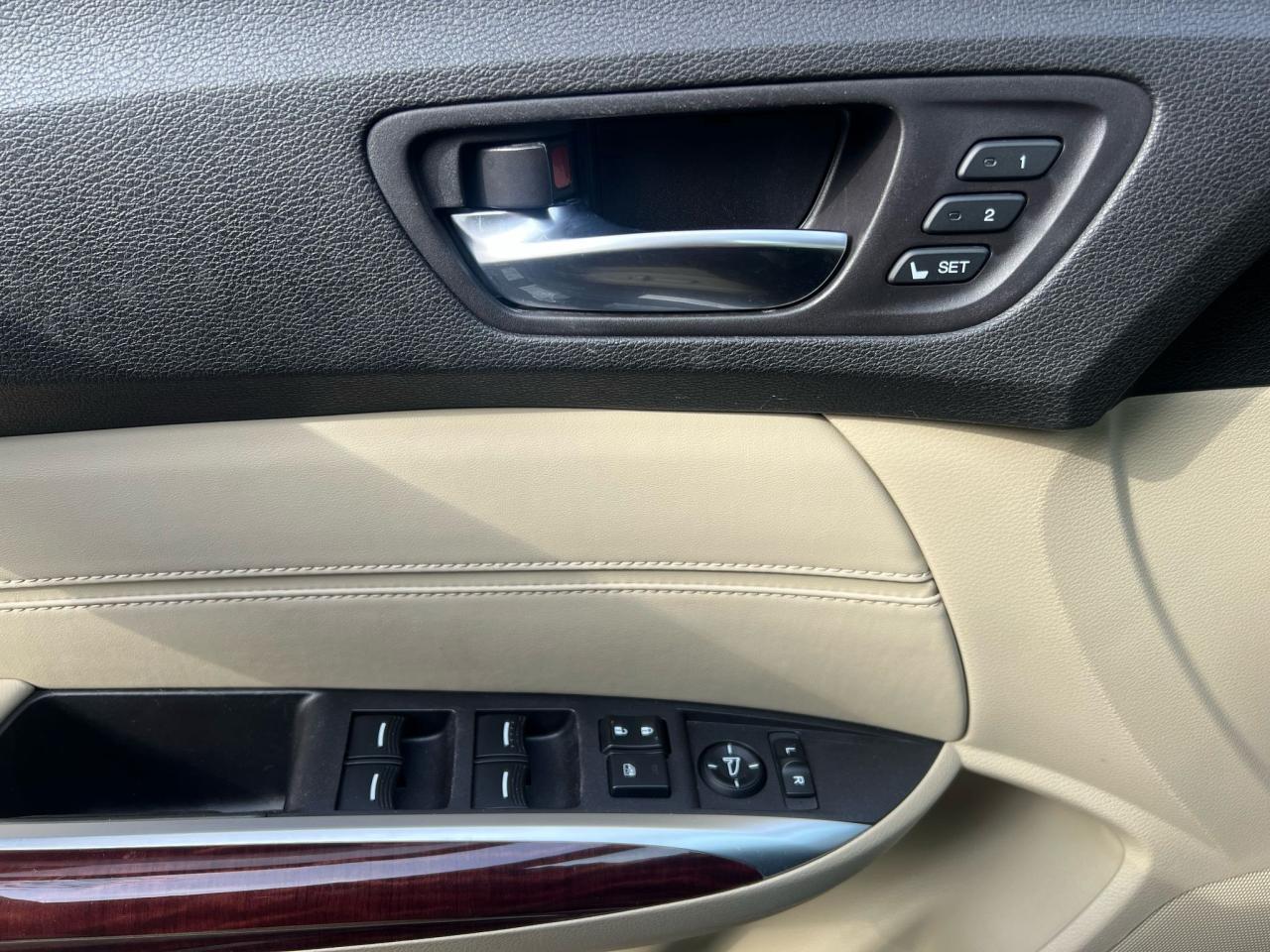 2017 Acura TLX 4dr Sdn SH-AWD V6 Performance Exhaust Photo