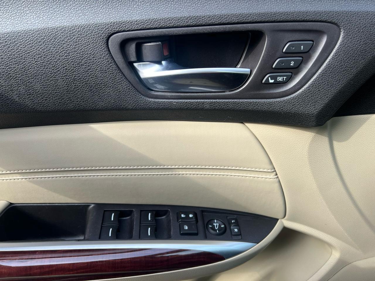 2017 Acura TLX 4dr Sdn SH-AWD V6 Performance Exhaust Photo