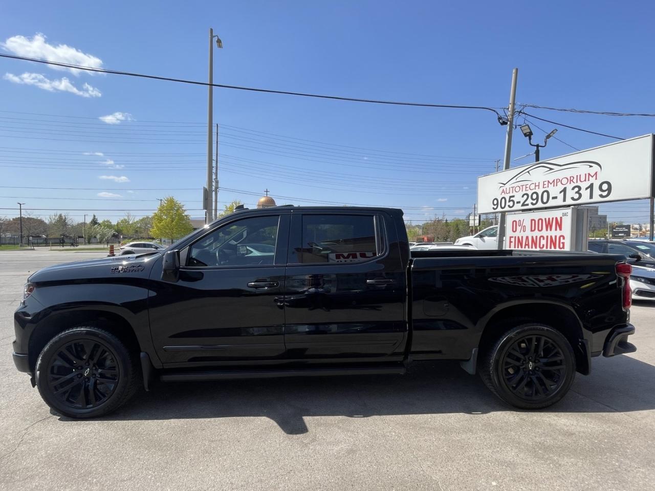 2024 Chevrolet Silverado 1500 High Country DURAMAX 3.0L TURBO-DIESEL CrewCab Ful Photo