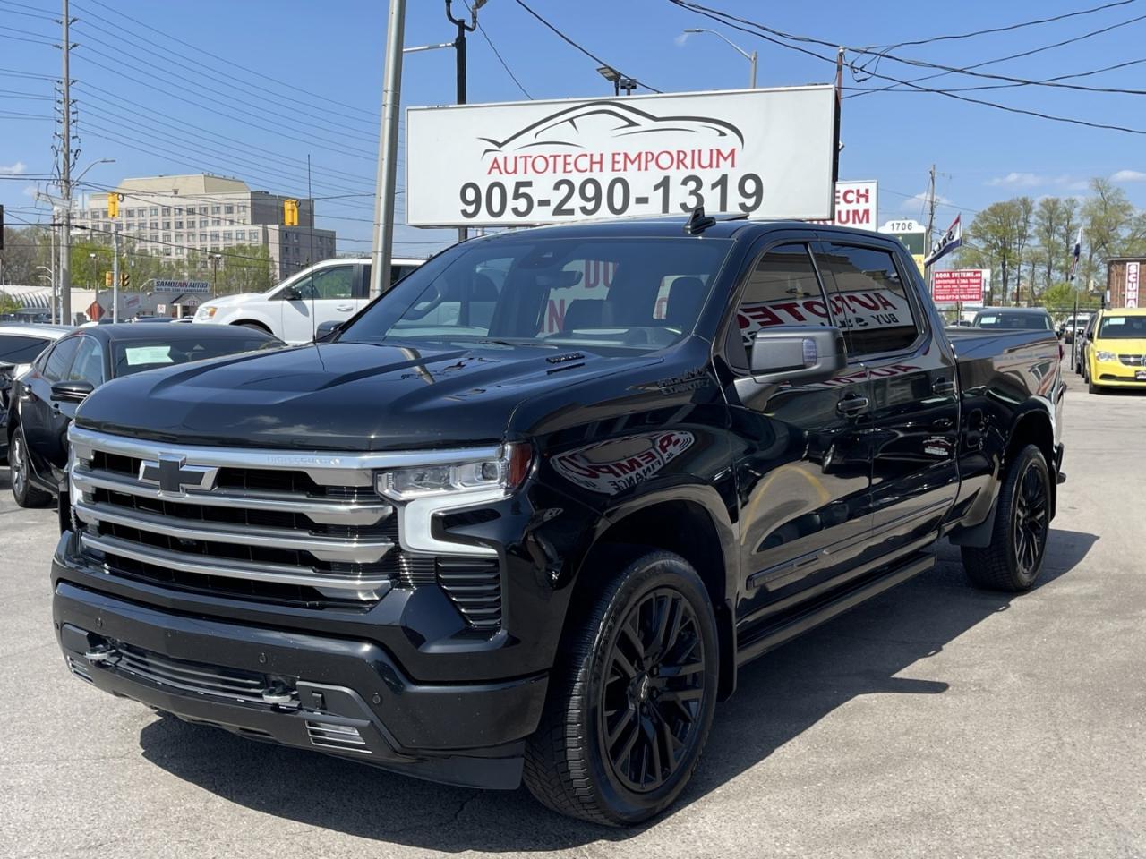2024 Chevrolet Silverado 1500 High Country DURAMAX 3.0L TURBO-DIESEL CrewCab Ful Photo