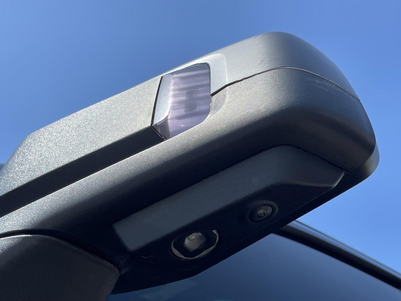 2024 Chevrolet Silverado 1500 High Country DURAMAX 3.0L TURBO-DIESEL CrewCab Ful Photo