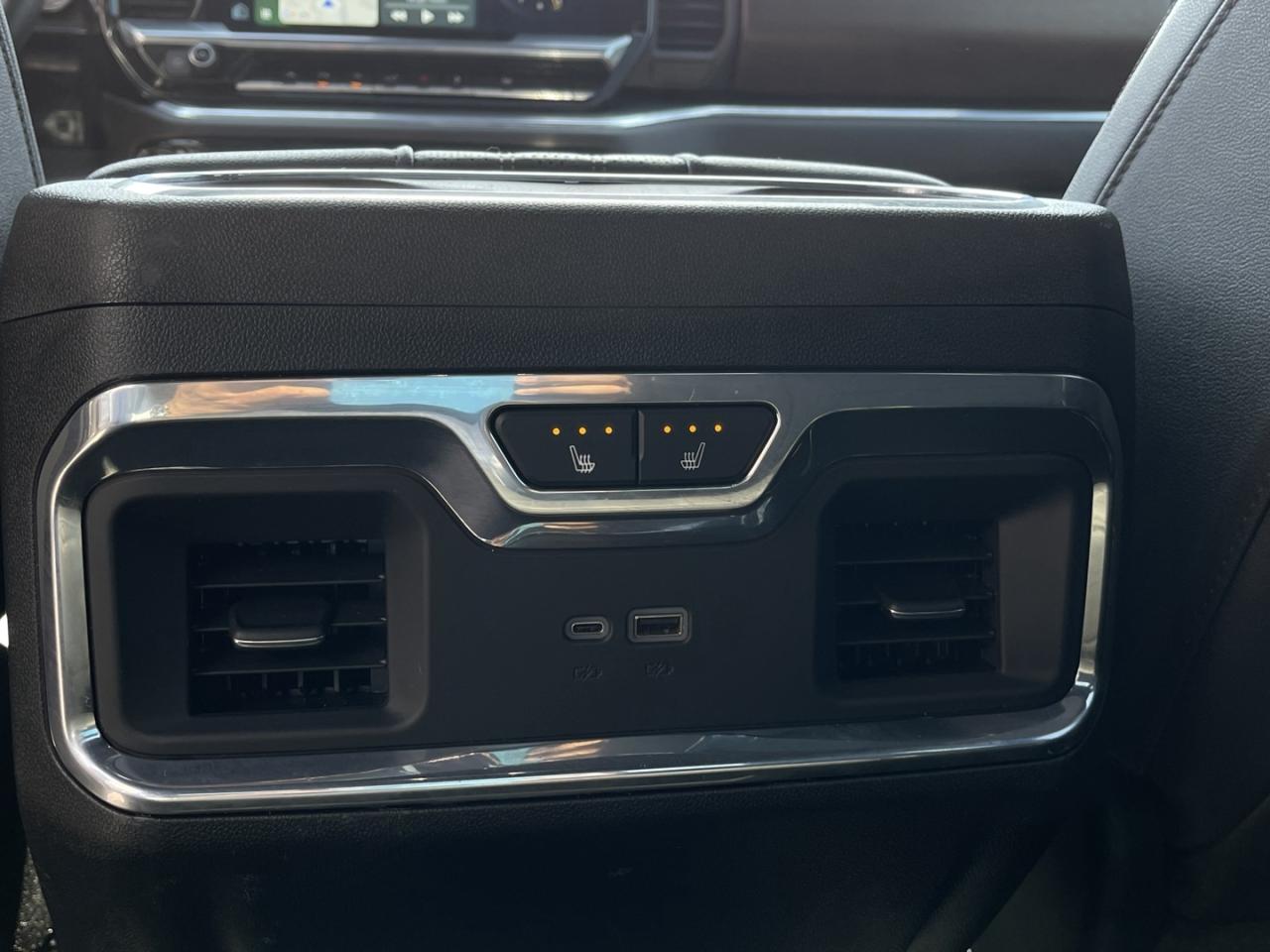 2024 Chevrolet Silverado 1500 High Country DURAMAX 3.0L TURBO-DIESEL CrewCab Ful Photo