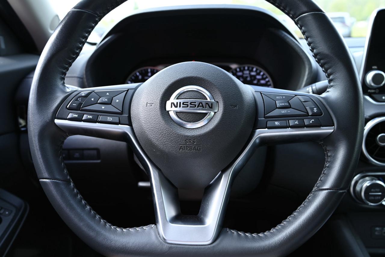 2022 Nissan Sentra SV / KEYLESS ENTRY / HEATED SEATS / VOICE COMMANDS Photo