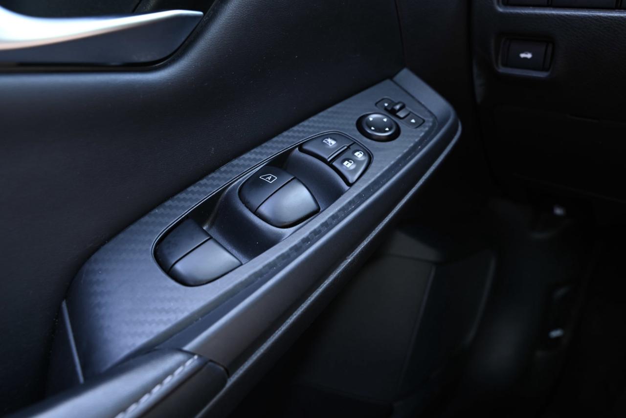 2022 Nissan Sentra SV / KEYLESS ENTRY / HEATED SEATS / VOICE COMMANDS Photo