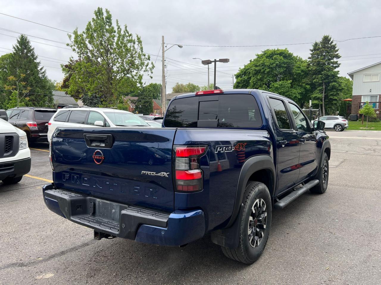 2023 Nissan Frontier Crew Cab PRO-4X Standard Bed 4x4 Photo