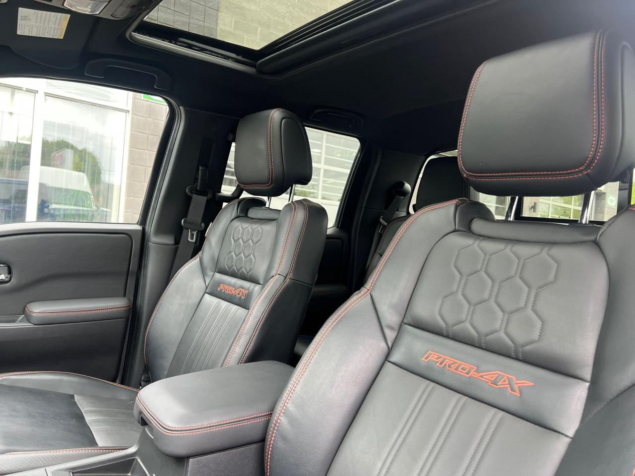 2023 Nissan Frontier Crew Cab PRO-4X Standard Bed 4x4 Photo