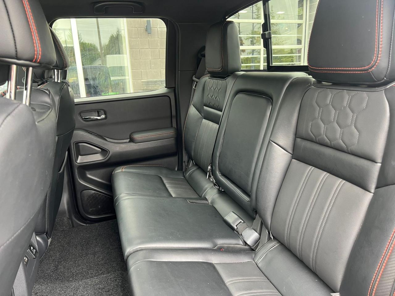 2023 Nissan Frontier Crew Cab PRO-4X Standard Bed 4x4 Photo