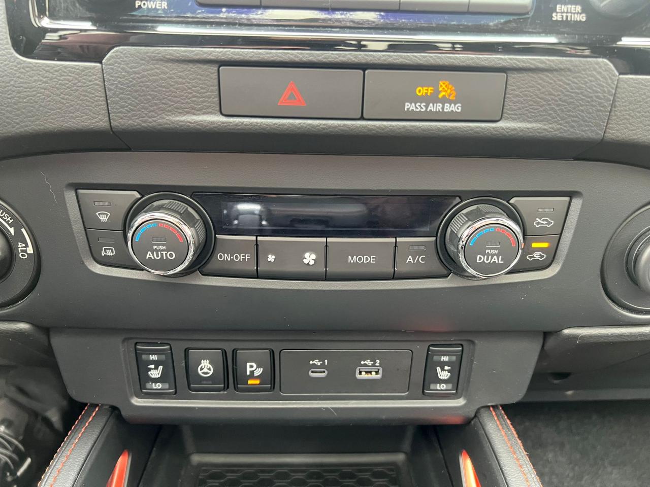 2023 Nissan Frontier Crew Cab PRO-4X Standard Bed 4x4 Photo