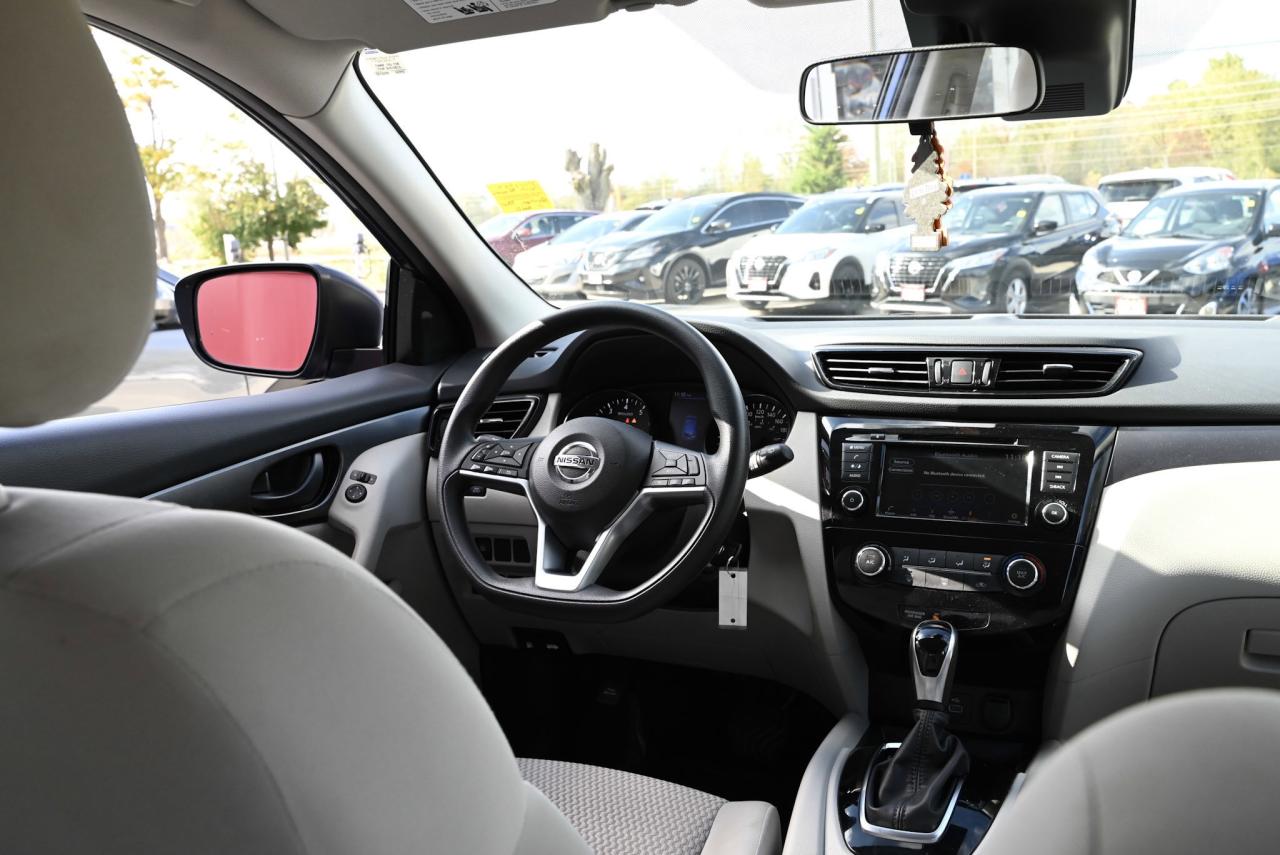 2023 Nissan Qashqai AWD / HEATED SEATS / BACK UP CAMERA / BLUETOOTH Photo