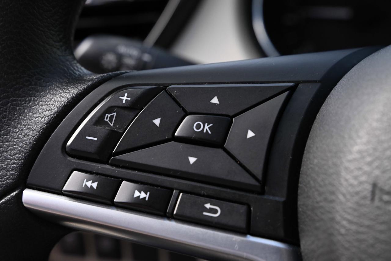 2023 Nissan Qashqai AWD / HEATED SEATS / BACK UP CAMERA / BLUETOOTH Photo