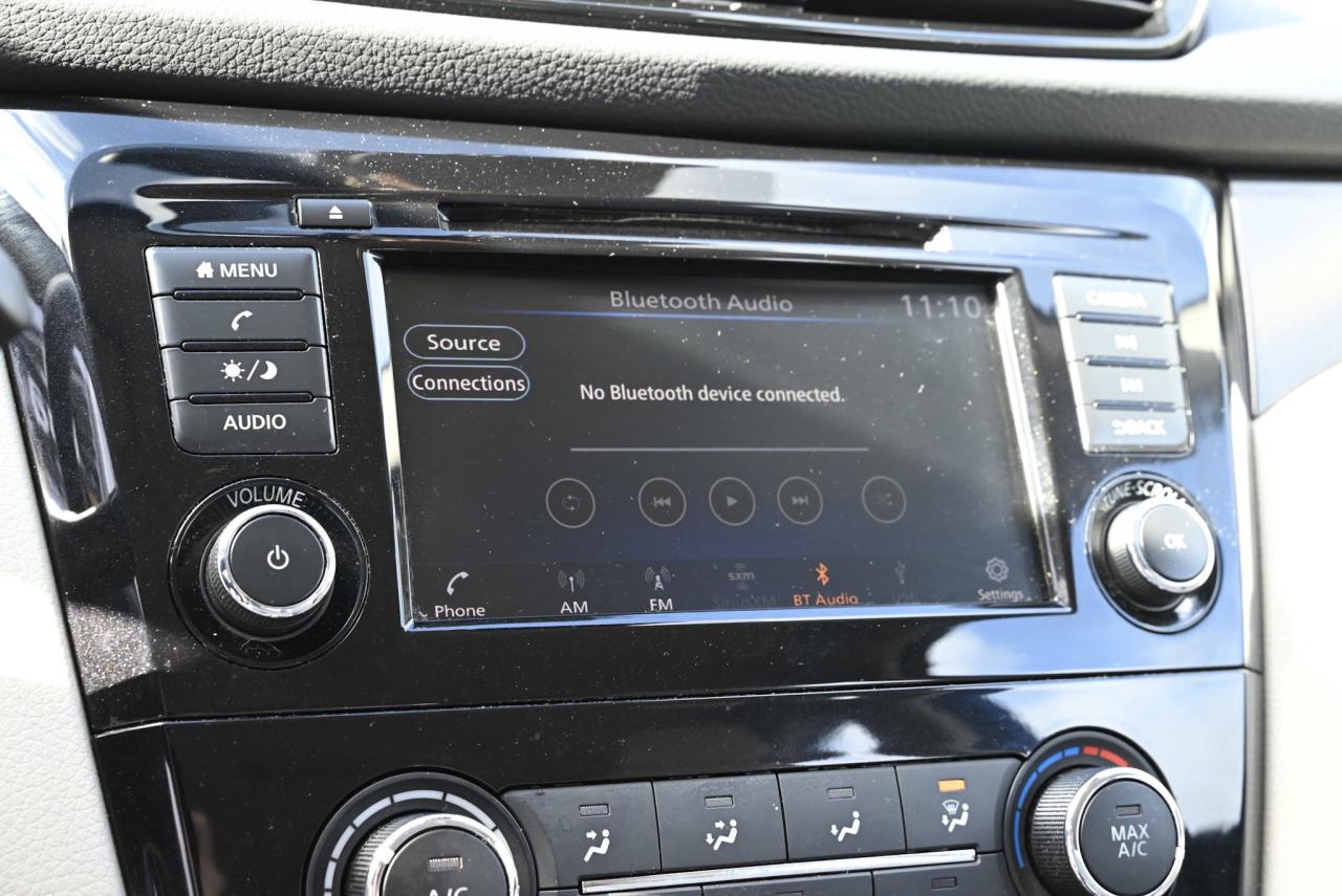 2023 Nissan Qashqai AWD / HEATED SEATS / BACK UP CAMERA / BLUETOOTH Photo