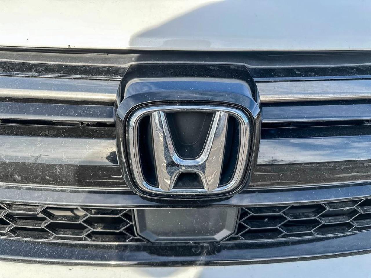2021 Honda CR-V Touring Photo
