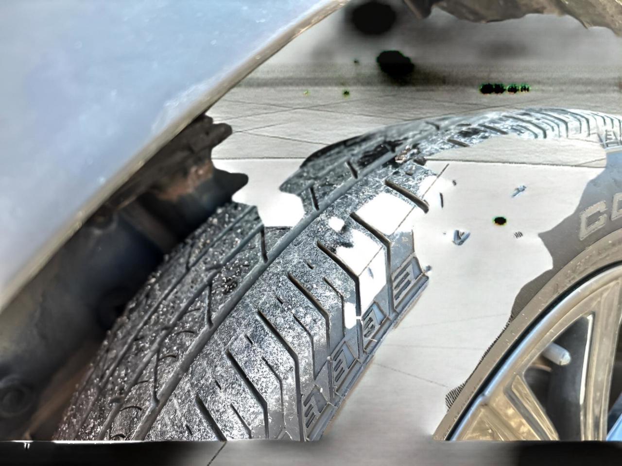 2021 Honda CR-V Heated Seats l Heated Steering Wheel Photo