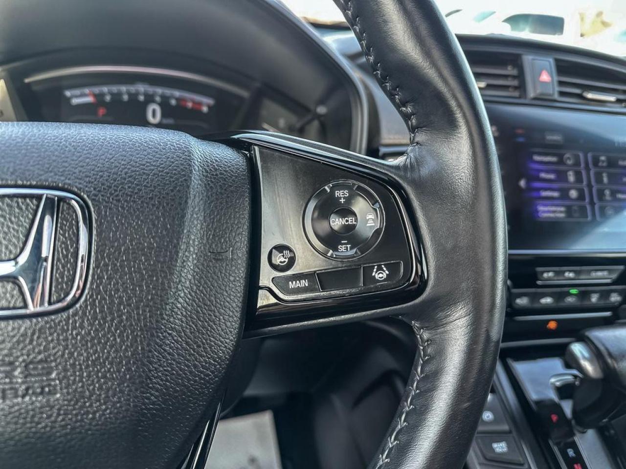 2022 Honda CR-V Touring Photo