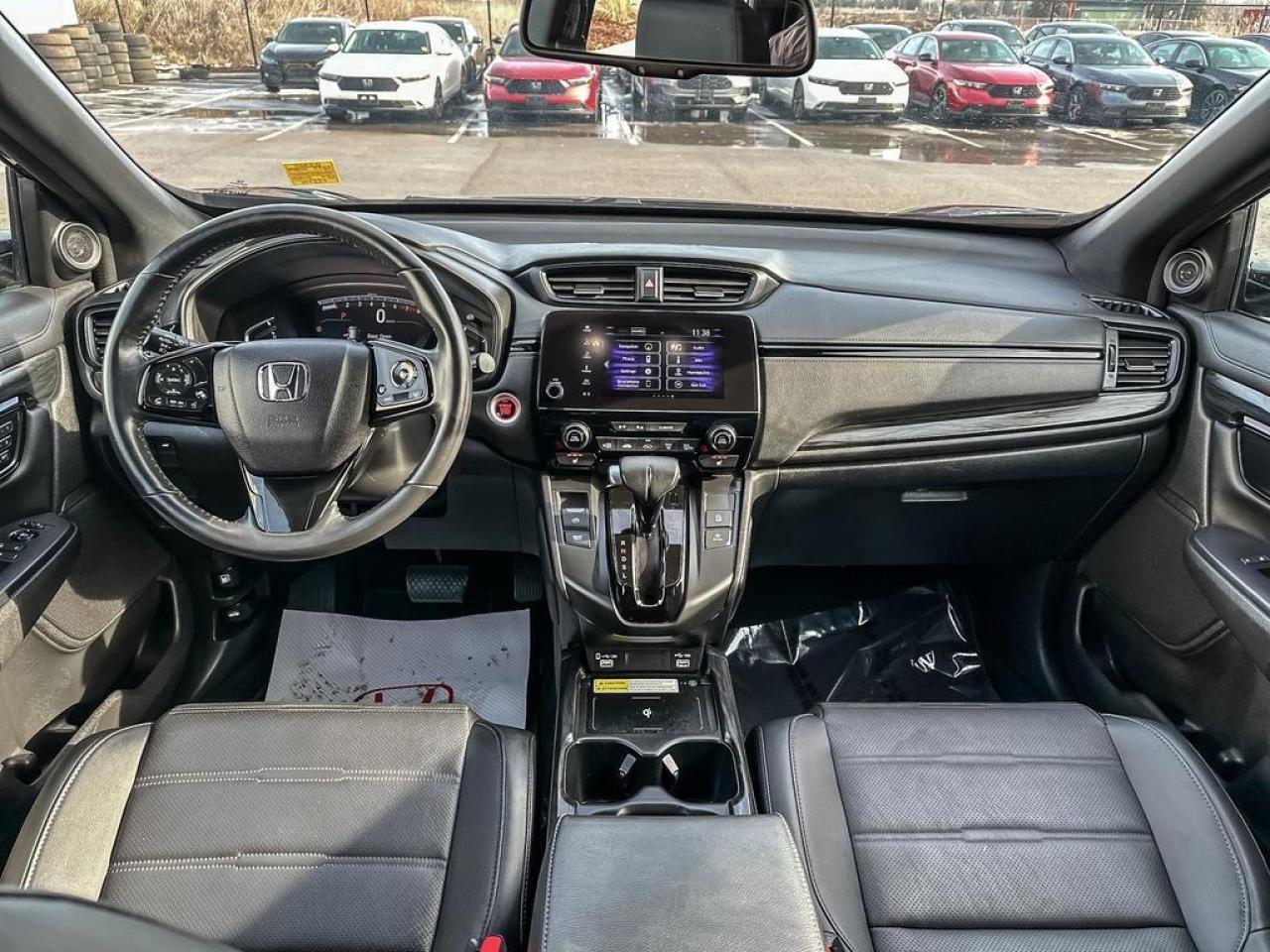 2022 Honda CR-V Touring Photo