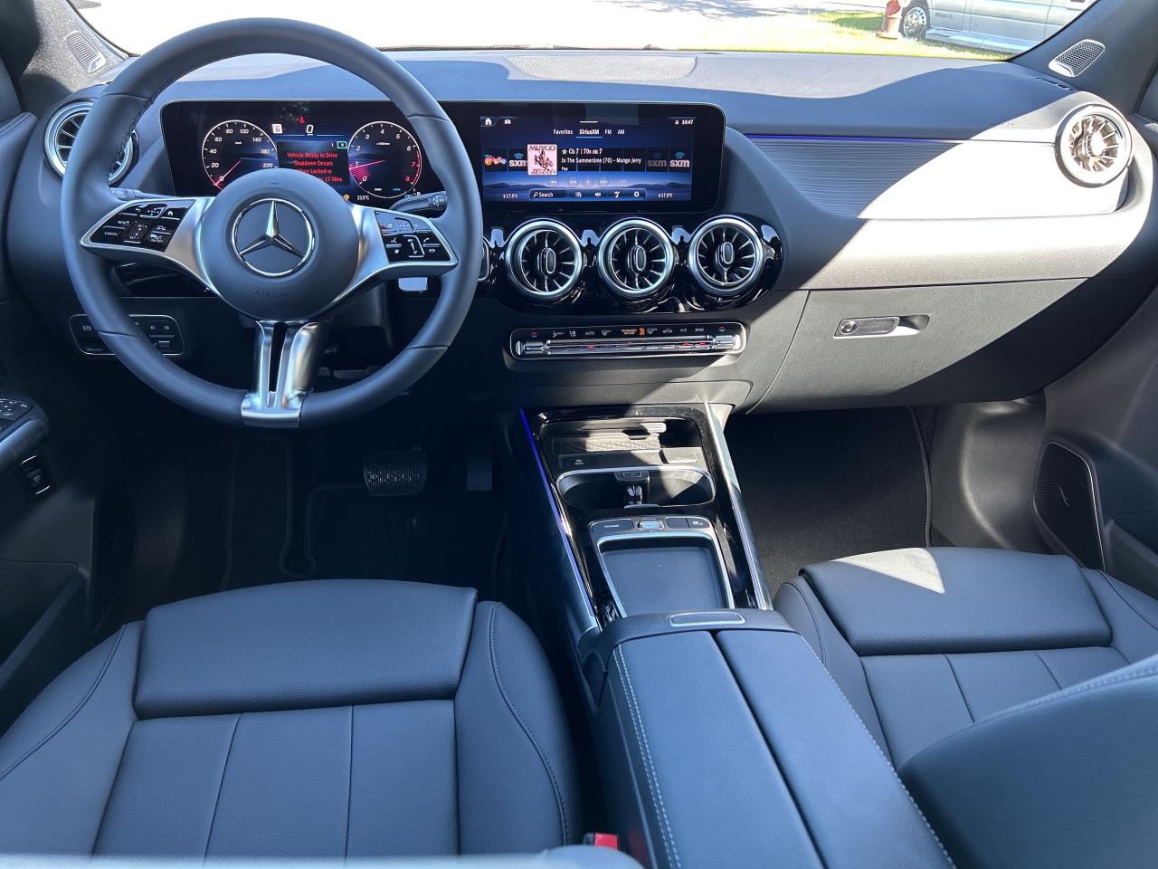 2025 Mercedes-Benz GLA 250 4Matic Photo