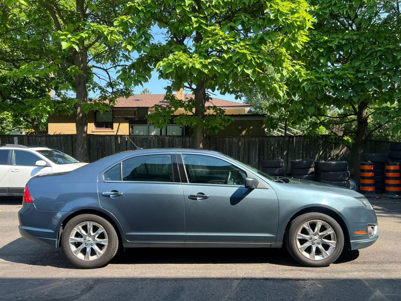 2012 Ford Fusion 4dr Sdn SEL FWD Photo