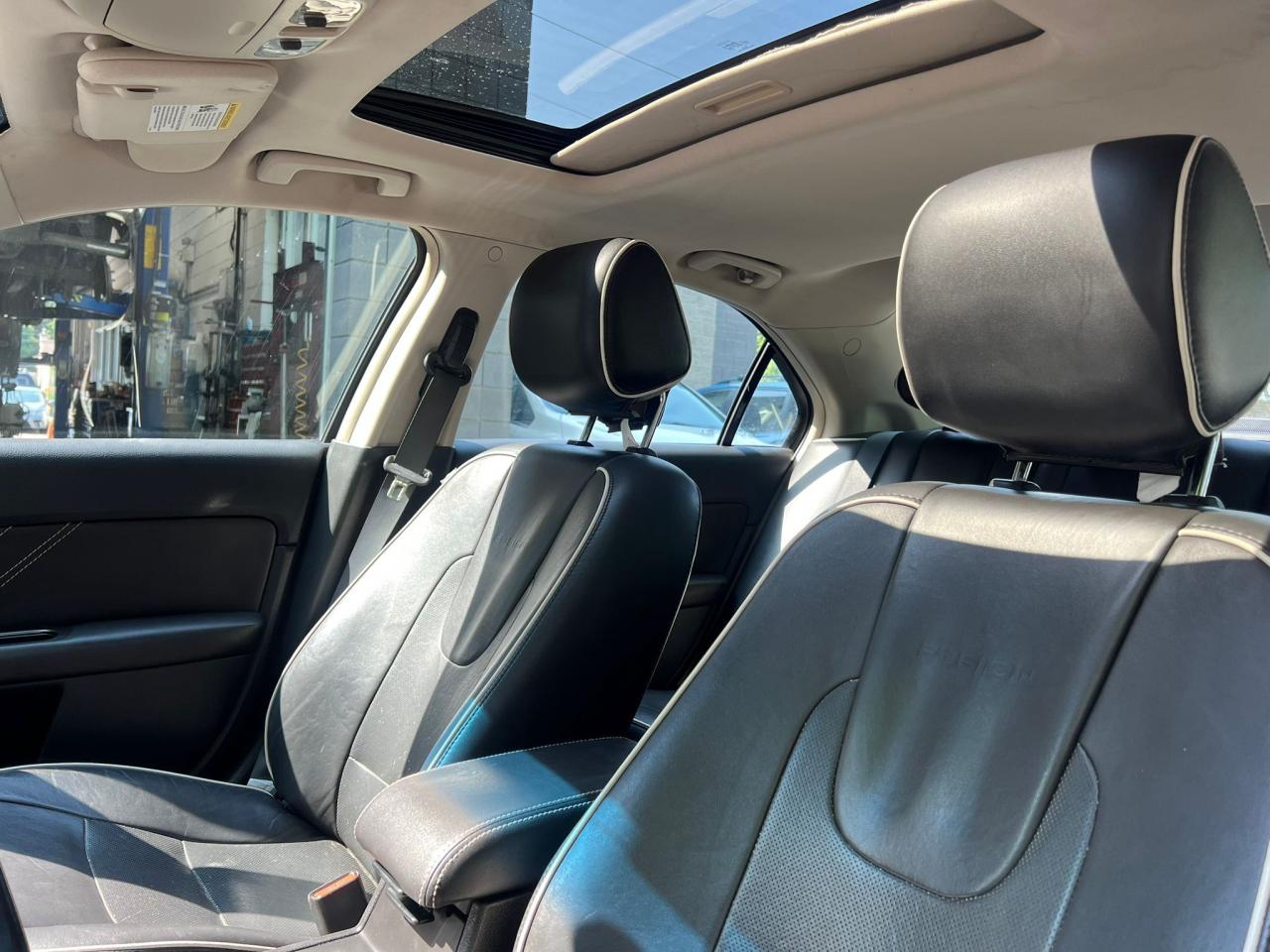 2012 Ford Fusion 4dr Sdn SEL FWD Photo