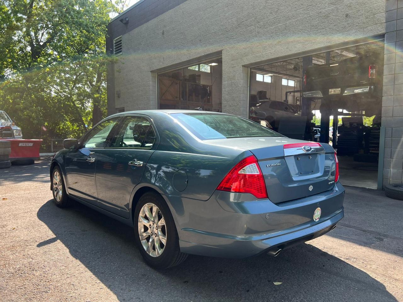 2012 Ford Fusion 4dr Sdn SEL FWD Photo